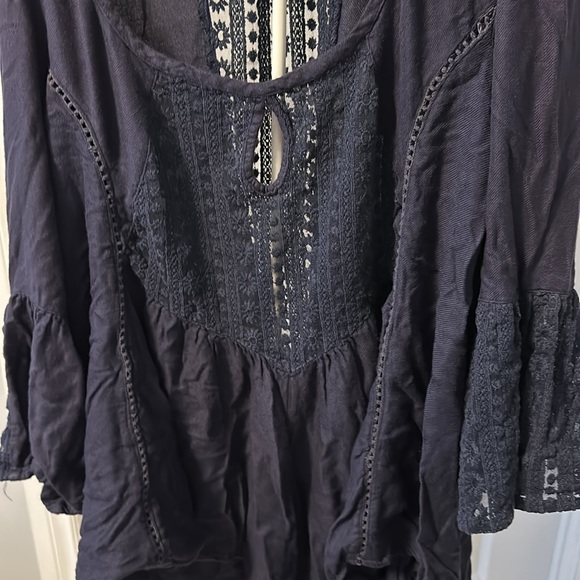 Nostalgia size L  flowing top. Navy. Boho - Picture 9 of 9